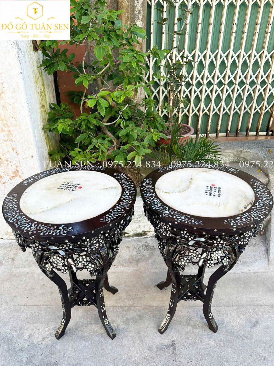 Hình ảnh Đôn váy mai gỗ gụ Vo1